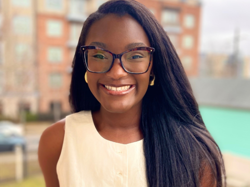 Head shot photo of Lauren Gaines